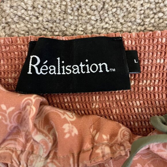 Réalisation Par Inez Dress in Faded Paisley - Picture 4 of 6